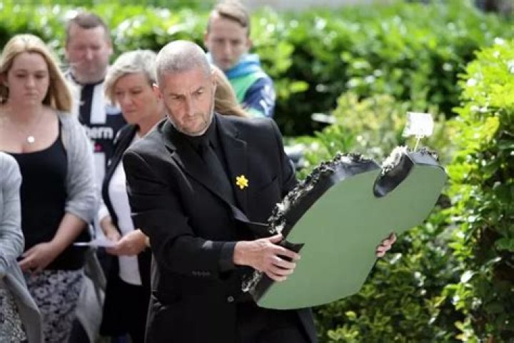 
Who was Liam’s father Barry Sweeney? 