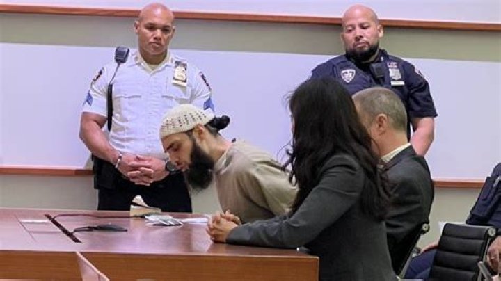 
Who was Yadira Arroyo? Jose Gonzalez sentenced to life in prison in brutal murder of EMT 