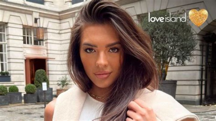 
Why Do Fans Suspect Something Happened To Gemma Owen Eyebrows After The Recent Episode? 